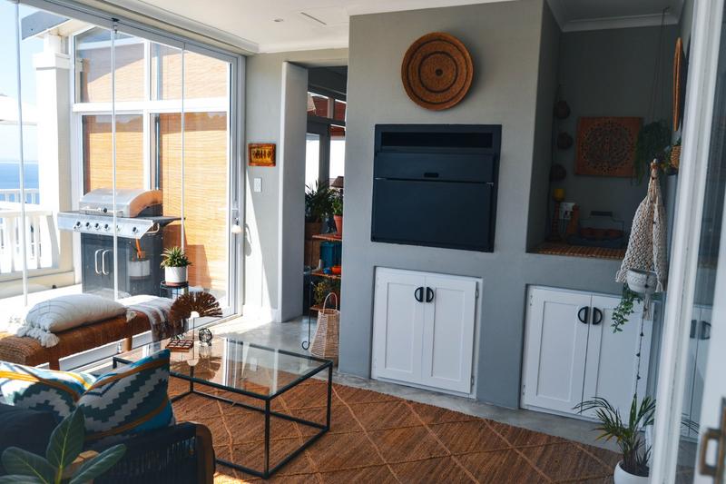 4 Bedroom Property for Sale in Simons Kloof Western Cape